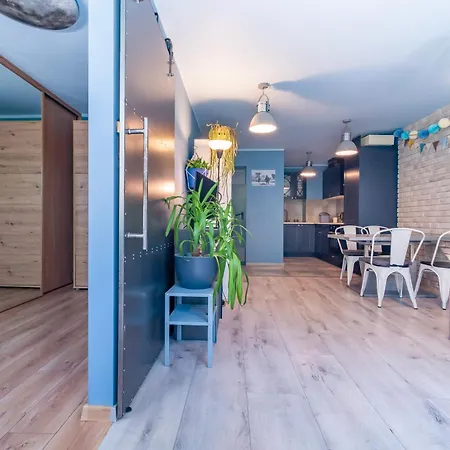 Rusty Loft Γκντίνια
